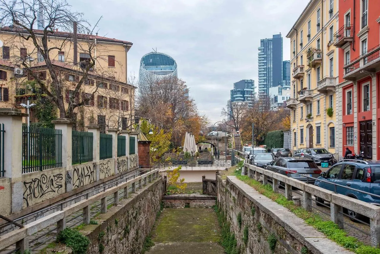 Exclusive 4 Bedrooms Apartment In Milan Center 0*,  Ιταλία